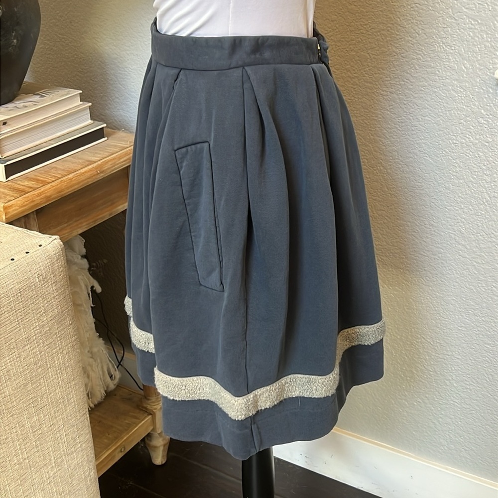 Wood Wood Stylish Blue Side Pockets Mini Pleated Skirt Gray Fur Trim Size Small - Picture 2 of 7